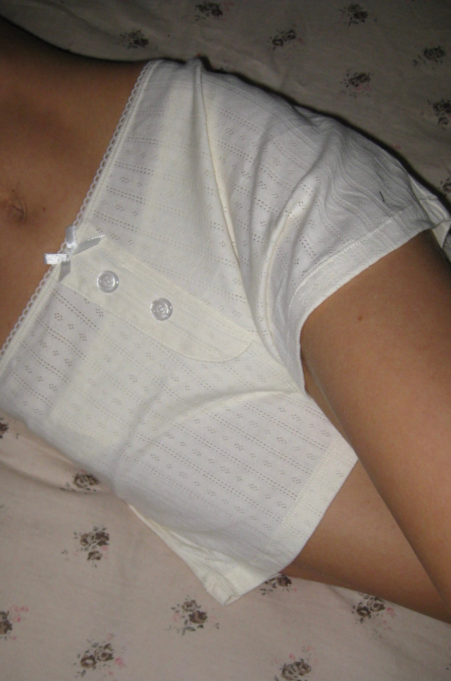 Scarlett Shorts - Vintage White